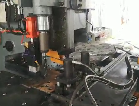 沖鉆復(fù)合機(jī)
